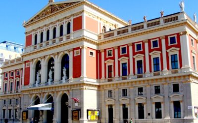 Mozart, the Vienna Mozart Orchestra and Matthias Manasi in the Golden Hall of the Musikverein Vienna