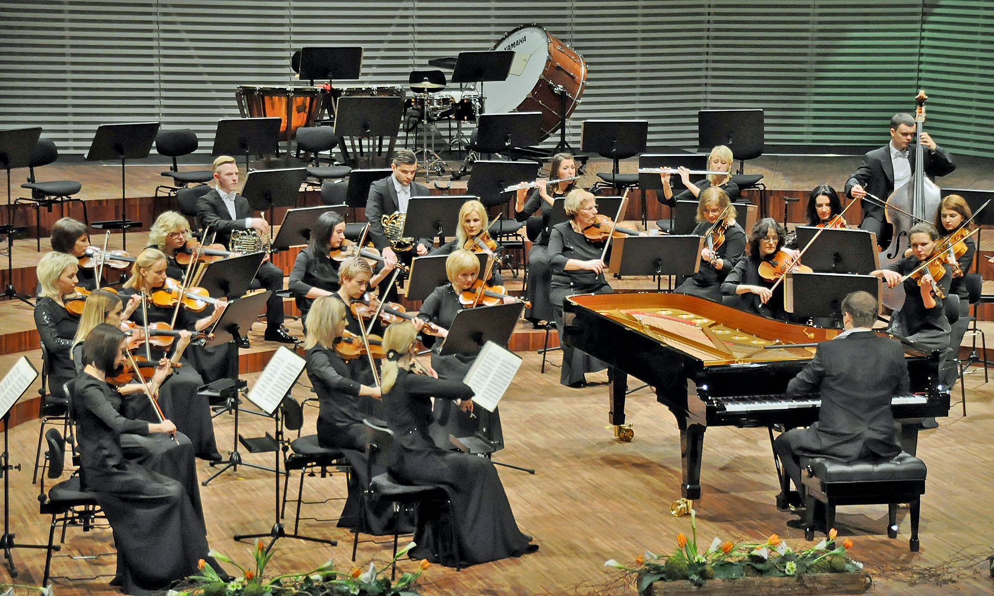 Matthias Manasi Liepaja Symphony Orchestra Great Amber Concert Hall Photo: Martins Silis